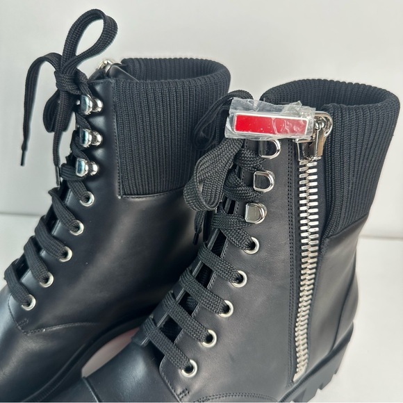 Christian Louboutin En Hiver Black Leather Lug Sole Boots 40 $1595 NIB - Picture 4 of 10